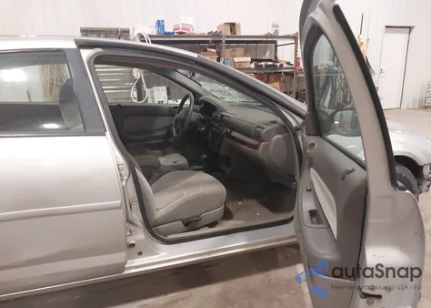 2002 Chrysler Sebring Lx/Lx Plus from USA, damaged, VIN 1C3EL46X12N239513